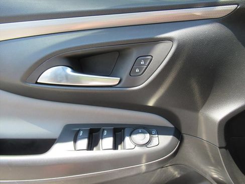 Used 2024 Buick Envista Avenir FWD image 19