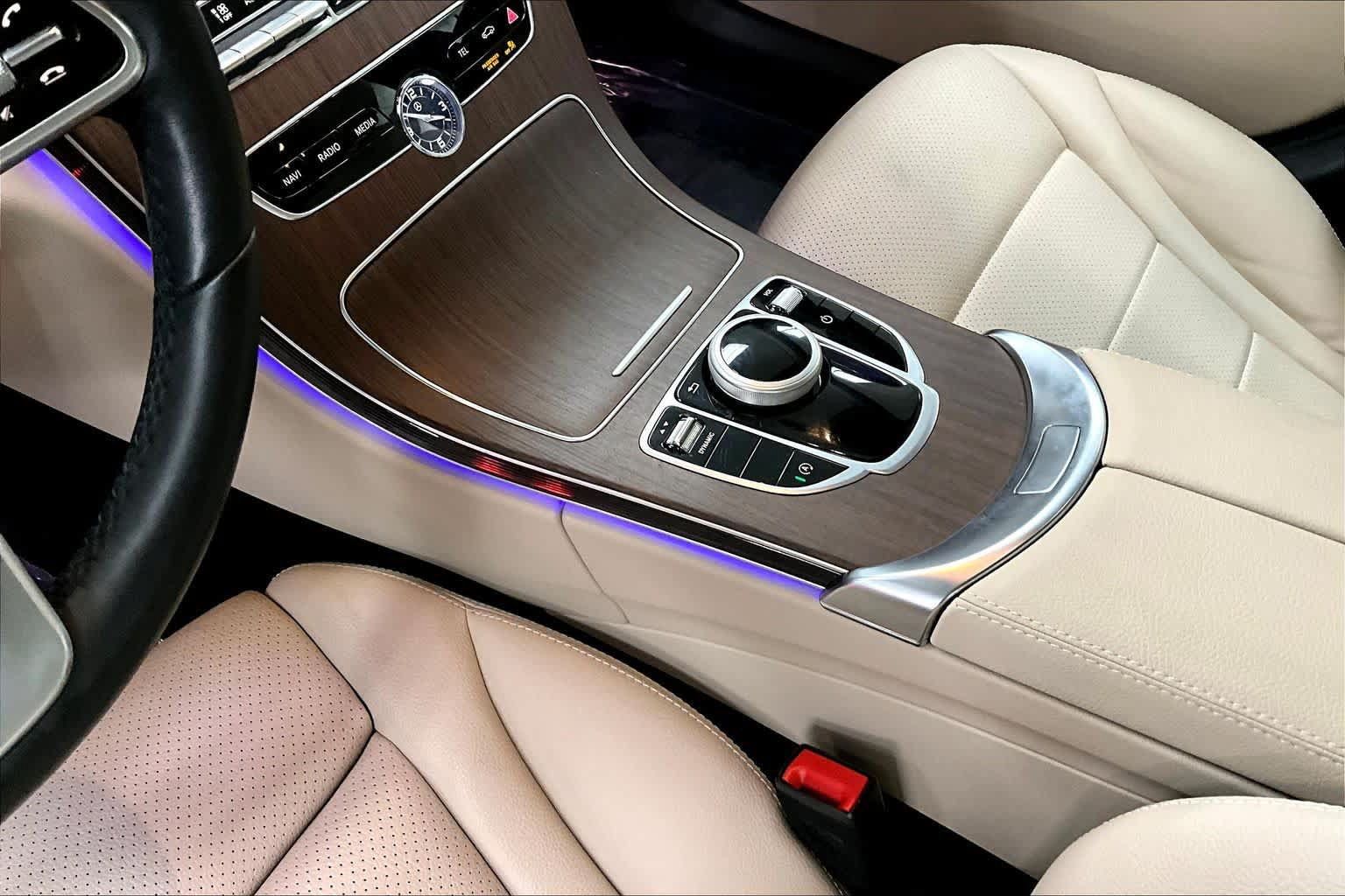 Certified 2021 Mercedes-Benz C 300 4MATIC Sedan image 17