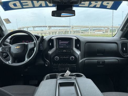 Used 2024 Chevrolet Silverado 2500 Custom w/ Custom Value Package AWD/4WD image 11