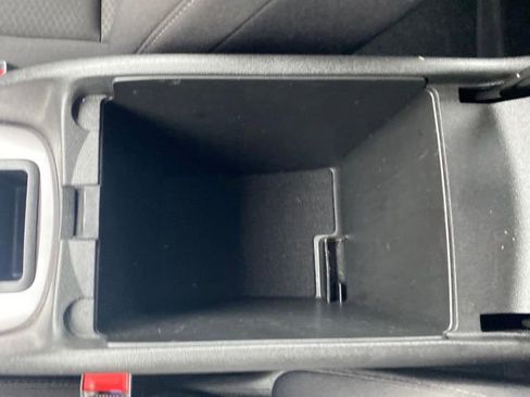 Used 2024 Chevrolet Malibu LT image 14