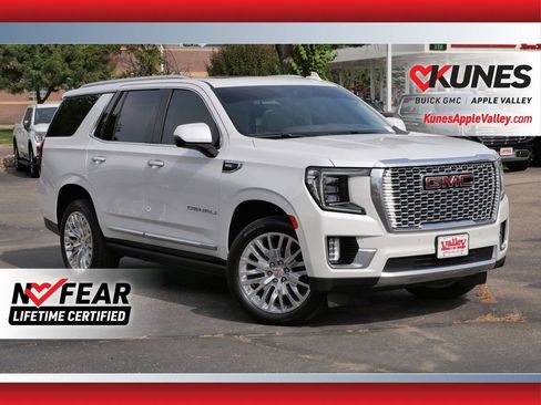 Used 2021 GMC Yukon Denali w/ Denali Premium Package image 1