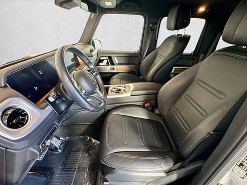 Used 2023 Mercedes-Benz G 550 image 19