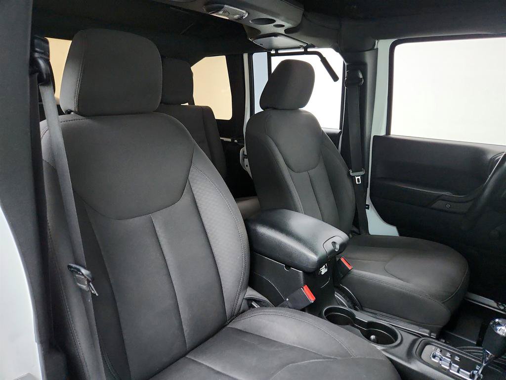 Used 2017 Jeep Wrangler Unlimited Sport w/ Max Tow Package AWD/4WD image 24