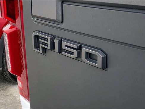 Used 2019 Ford F150 Raptor w/ Equipment Group 802A Luxury image 30