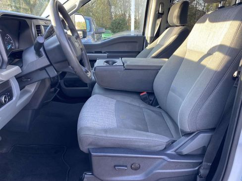 Used 2025 Ford F250 XLT image 15