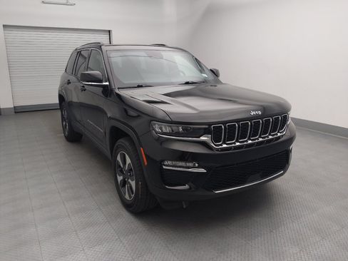 Used 2024 Jeep Grand Cherokee Limited 4xe AWD/4WD image 14