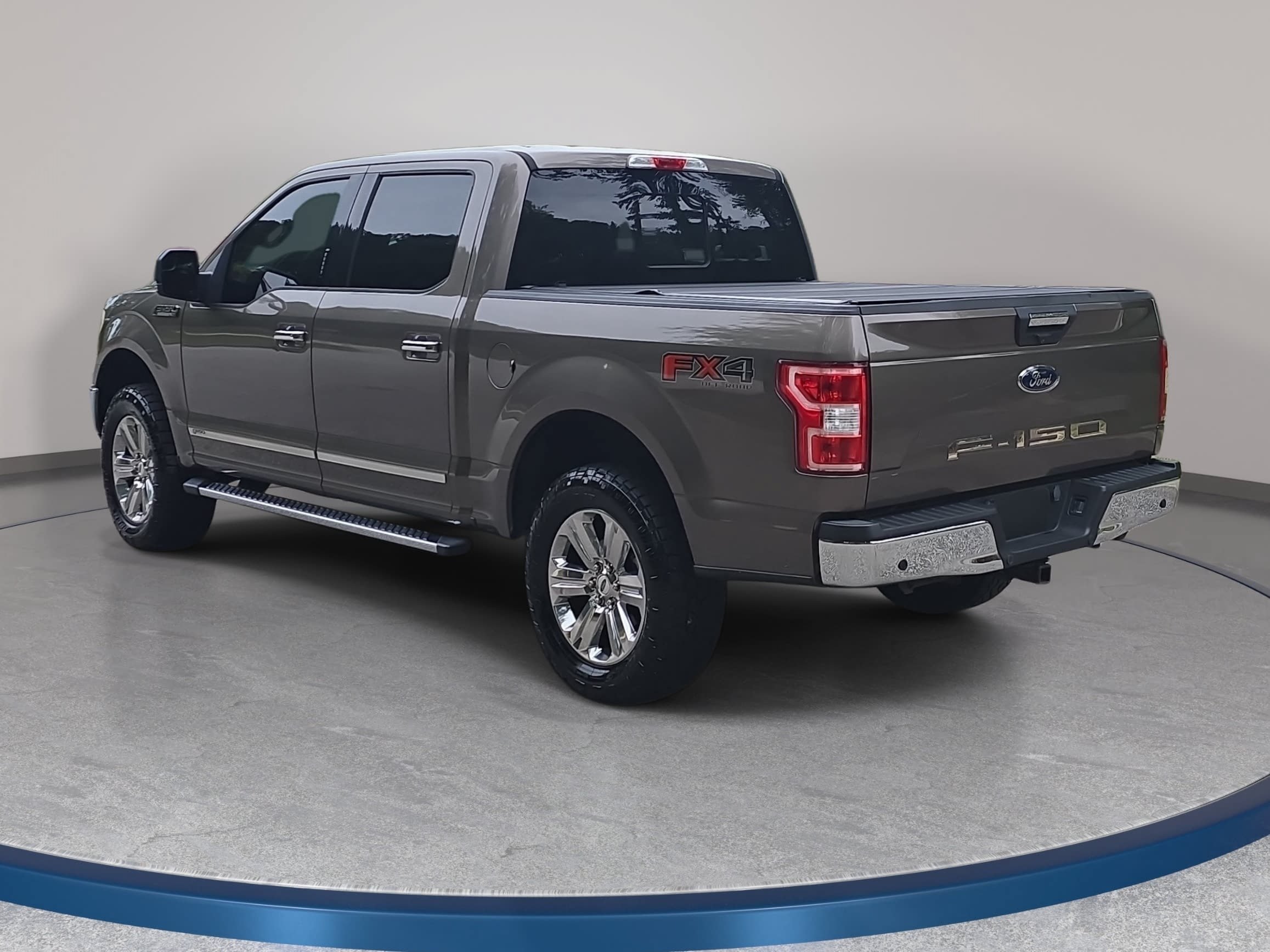 Used 2019 Ford F150 XLT w/ Equipment Group 302A Luxury AWD/4WD image 7