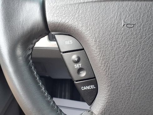 Used 2002 Ford Thunderbird RWD image 18