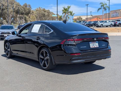 Used 2025 Honda Accord Sport image 12