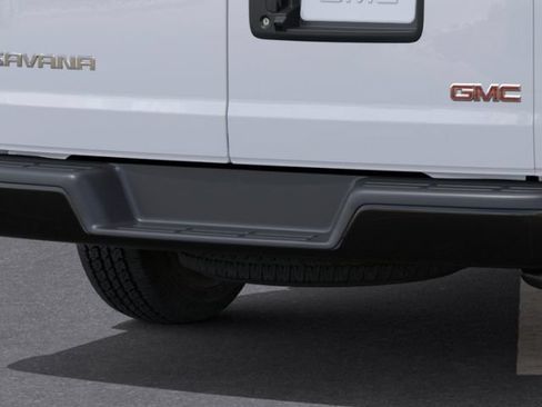 New 2026 GMC Savana 2500 Extended w/ Driver Convenience Package RWD image 15