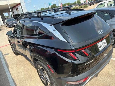 Used 2022 Hyundai Tucson Limited AWD/4WD image 3