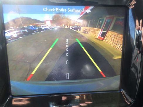 Used 2018 Jeep Compass Limited w/ Navigation Group image 14