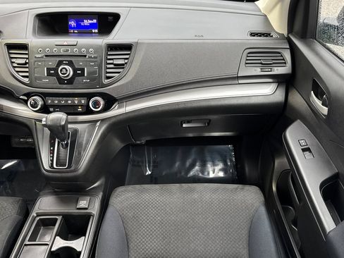 Used 2015 Honda CR-V LX image 29