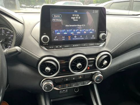 Used 2022 Nissan Sentra SV FWD image 21