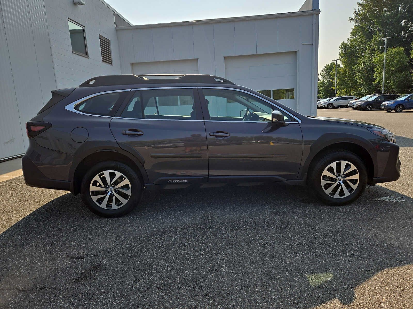 Used 2024 Subaru Outback AWD/4WD image 7