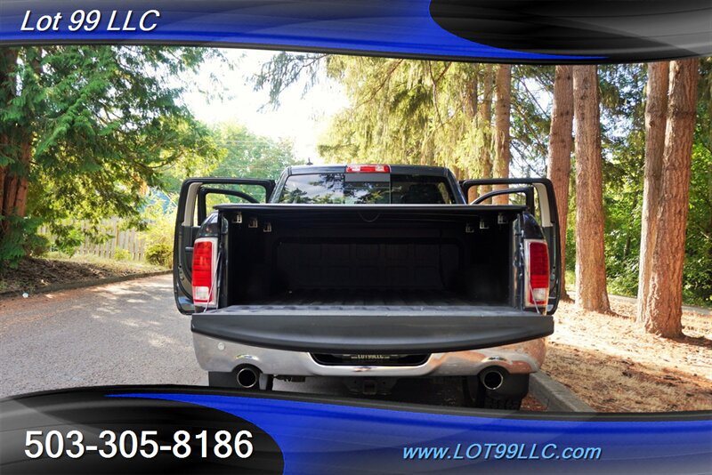 Used 2018 RAM 1500 Laramie w/ Convenience Group AWD/4WD image 30