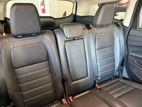 Used 2018 Ford Escape Titanium AWD/4WD image 25