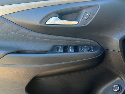 Used 2024 Buick Envista Sport Touring w/ Convenience I Package image 13