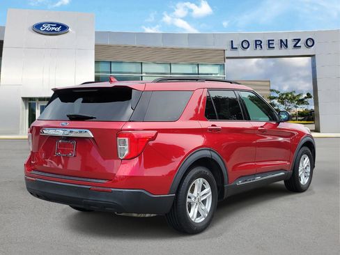 Used 2020 Ford Explorer XLT RWD image 5