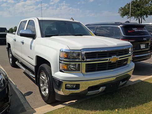 Used 2015 Chevrolet Silverado 1500 LT w/ All Star Edition AWD/4WD image 4