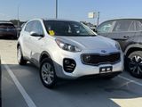 Used 2019 Kia Sportage LX image 3