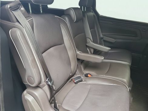 Used 2022 Honda Odyssey Elite image 17