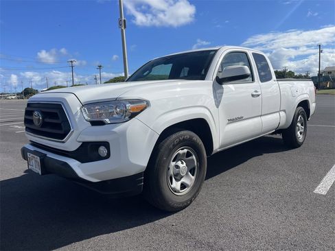 Used 2023 Toyota Tacoma 2WD Access Cab image 4