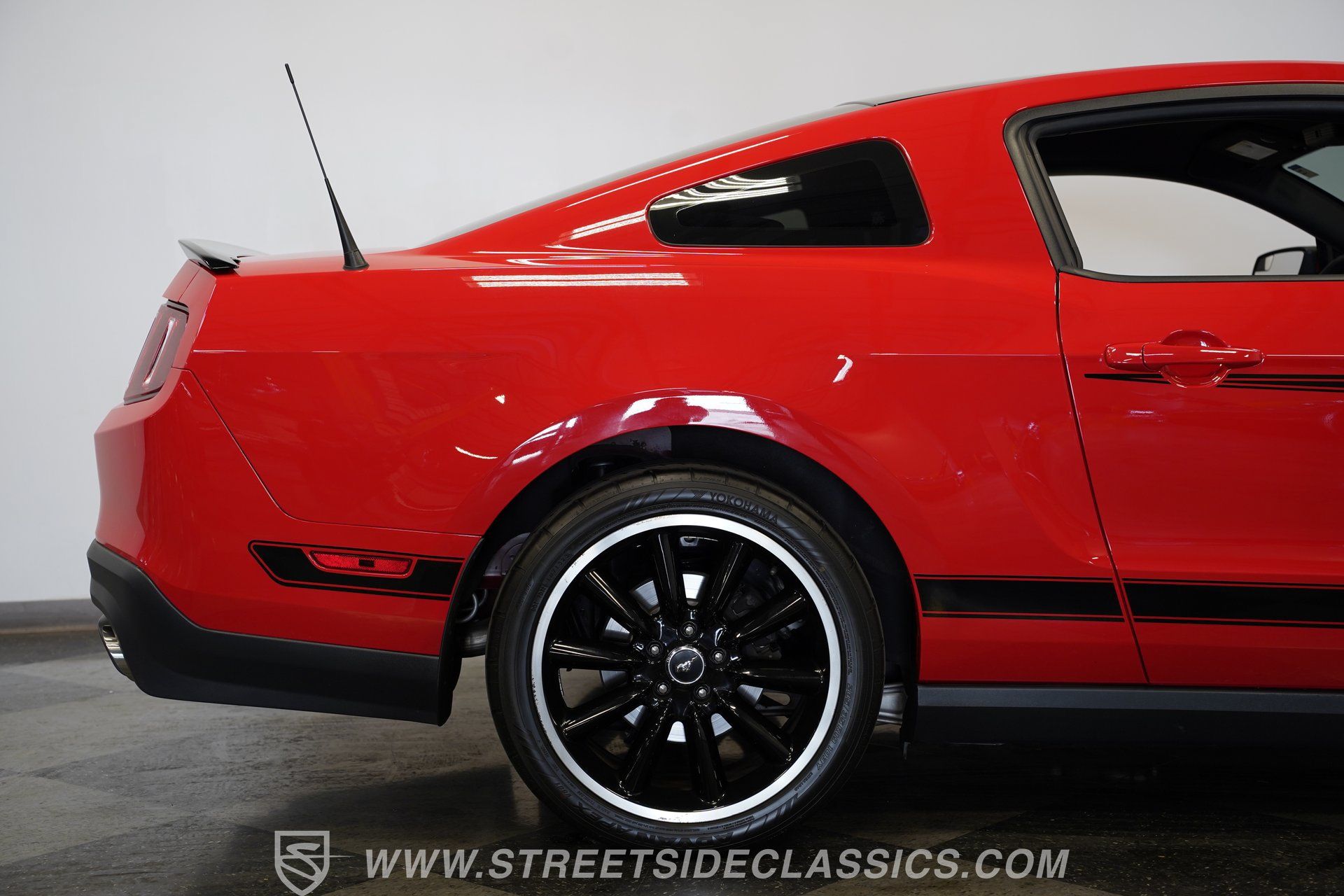 Used 2012 Ford Mustang Boss 302 RWD image 34