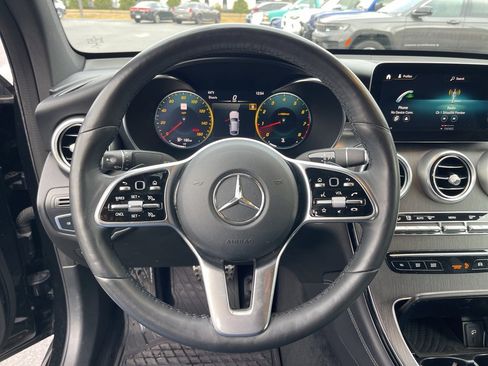 Used 2020 Mercedes-Benz GLC 300 4MATIC Coupe image 19