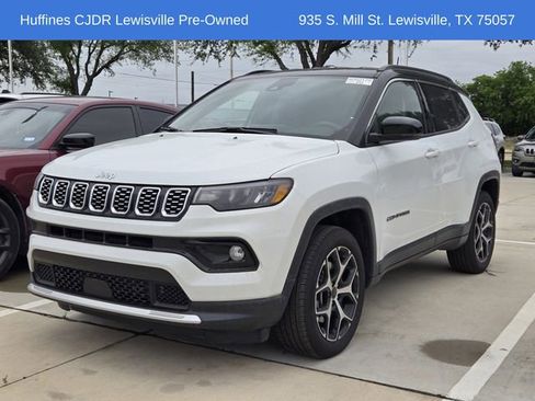 Certified 2025 Jeep Compass Limited AWD/4WD image 3