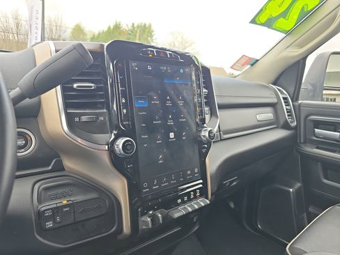 Used 2024 RAM 2500 Laramie w/ Safety Group AWD/4WD image 26