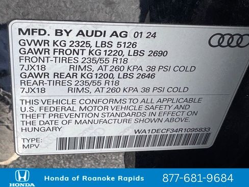 Used 2024 Audi Q3 2.0T Premium image 45