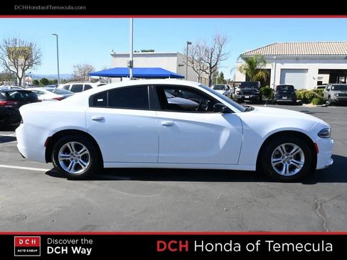 Used 2023 Dodge Charger SXT image 5
