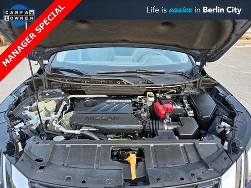 Used 2023 Nissan Rogue SV image 13