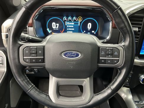 Used 2023 Ford F150 Lariat w/ Max Trailer Tow Package image 19