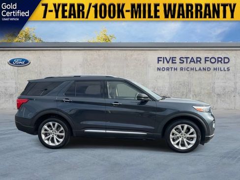 Used 2022 Ford Explorer Platinum w/ Class IV Trailer Tow Package AWD/4WD image 11