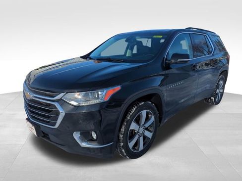 Used 2021 Chevrolet Traverse LT w/ LT Premium Package image 1