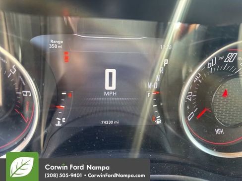 Used 2019 Dodge Challenger SXT image 8