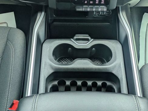 Used 2023 RAM 1500 Big Horn AWD/4WD image 18