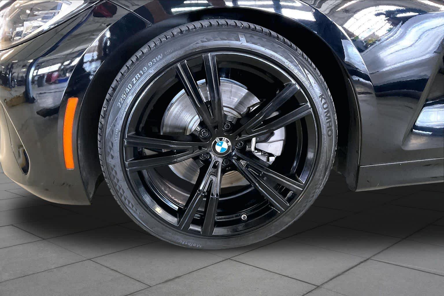 Used 2021 BMW 430i Convertible w/ Convenience Package RWD image 10