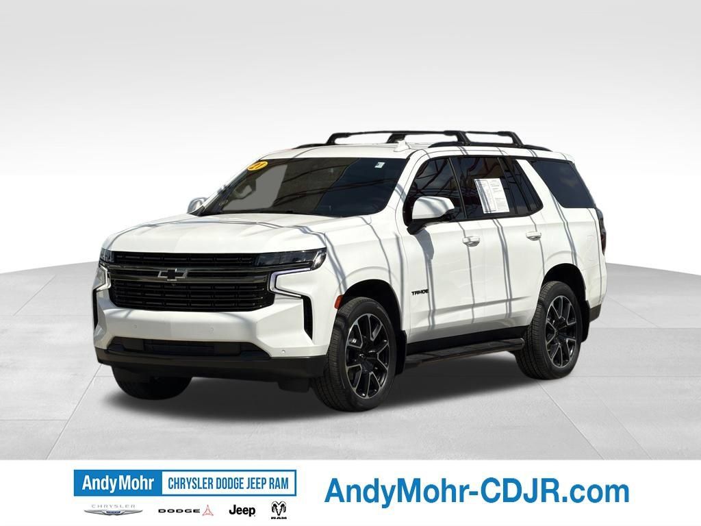 Used 2021 Chevrolet Tahoe RST w/ Luxury Package AWD/4WD image 3