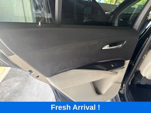 Used 2023 Cadillac XT4 Luxury FWD image 13