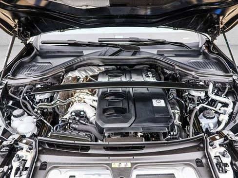 Certified 2024 Mercedes-Benz GLC 43 AMG 4MATIC image 29