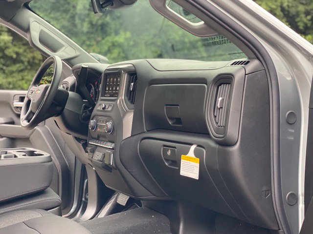New 2026 Chevrolet Silverado 2500 Custom w/ Custom Value Package AWD/4WD image 25