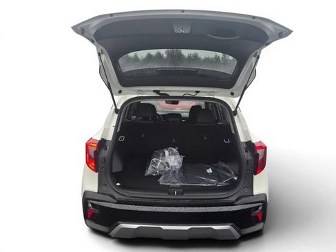 New 2026 Kia Seltos S FWD image 10