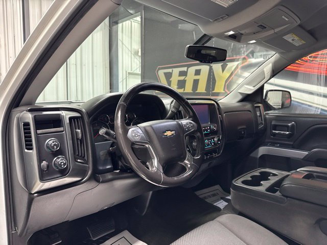 Used 2018 Chevrolet Silverado 1500 LT w/ All Star Edition AWD/4WD image 6