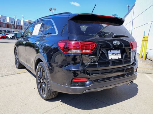 Used 2019 Kia Sorento S AWD/4WD image 3