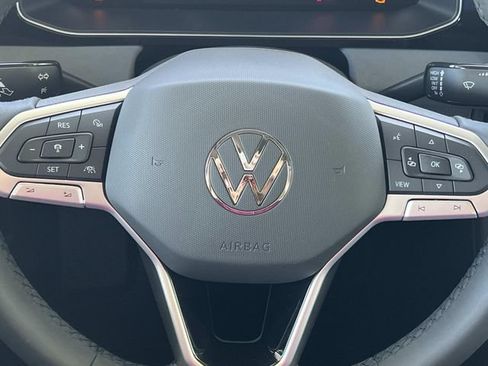 New 2026 Volkswagen Jetta SE FWD image 14