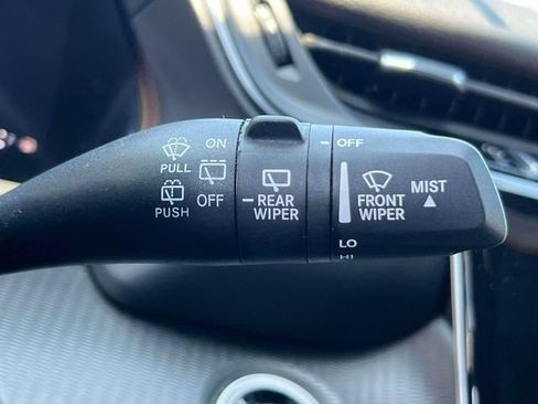 Used 2023 Jeep Grand Cherokee L Laredo AWD/4WD image 27