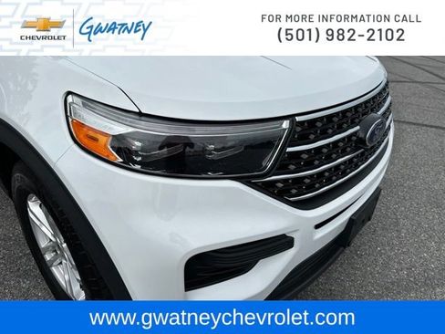 Used 2020 Ford Explorer XLT RWD image 13